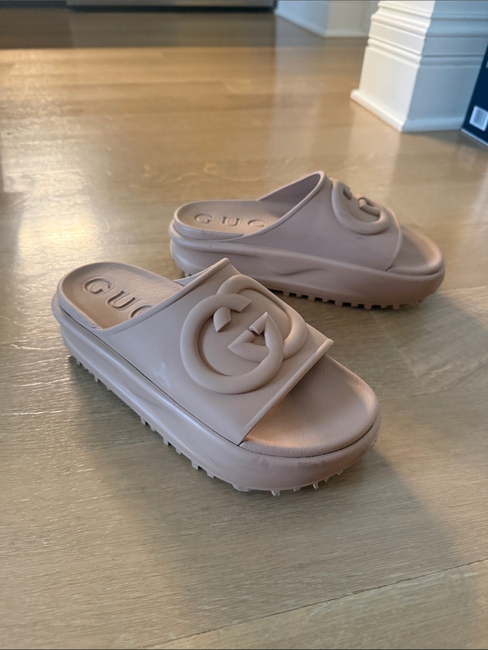 Gucci Women’s Blush Pink Rubber GG Slide Sandals